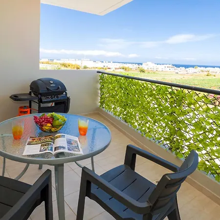 Sea View Apt*spacious Balcony*200m To The *